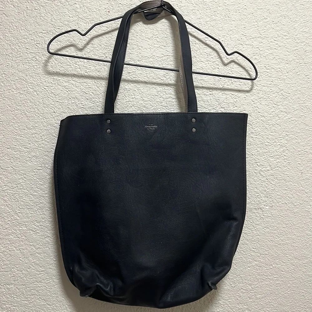COPY - Faux leather tote - Picture 2 of 3